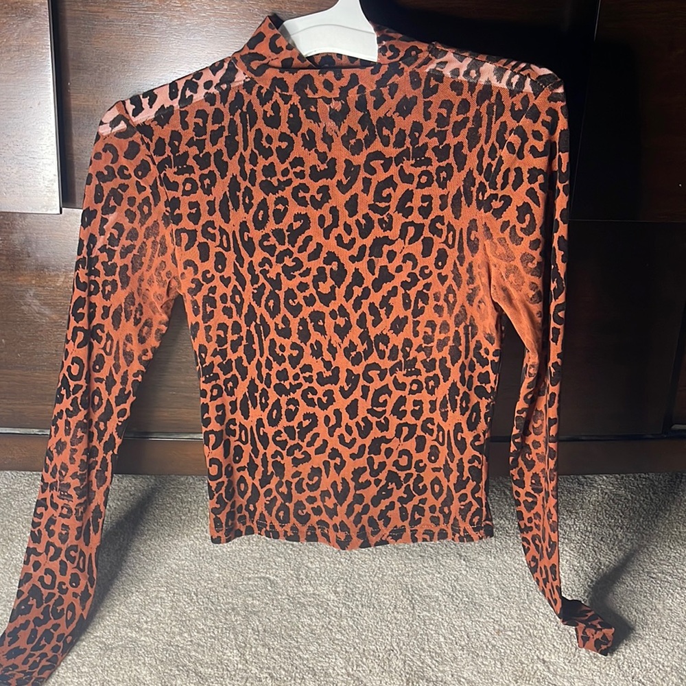 Cheetah print soft long sleeve shirt from Windsor